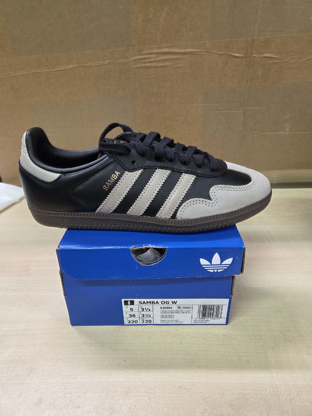 Adidas Damenschuhe: Samba OG W  – Neu und originalverpackt aus Maroggia von MarDoni