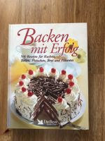 Backbuch mit 500 Rezepten und 648 Seiten