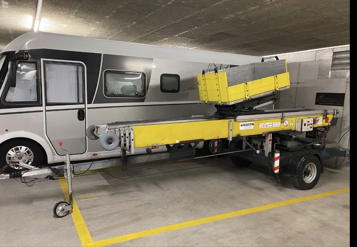 Anhänger: Paus Möbellift/Schrägaufzug – Gebraucht aus Läufelfingen von ErneAktion