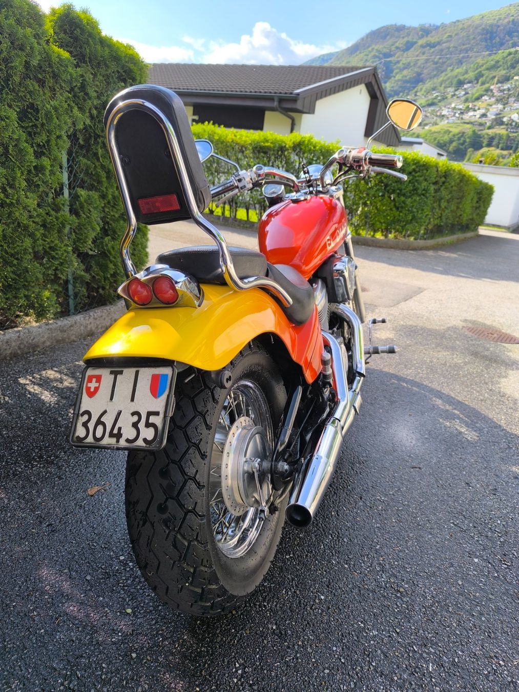Honda Chopper: Honda Shadow VT600 – Usato da Cugnasco venduto da Pierretan 5