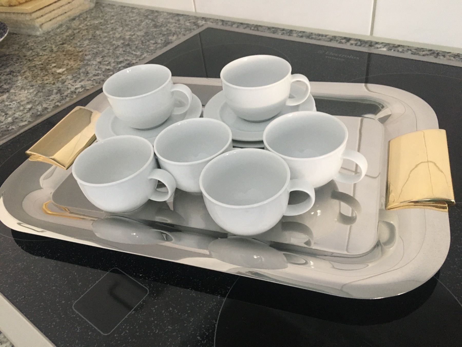 Set di piatti: Espresso Tassen mit Tablett – Usato da Kriens venduto da cha_5yhb 2