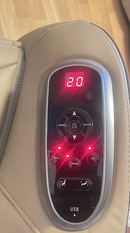 Poltrone: Massagesessel mit LEDs & Bluetooth - Kunstleder - Beige  – Usato da Rickenbach b. Wil venduto da rin_ffn9 4