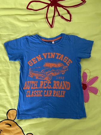 T-shirt enfant taille 110