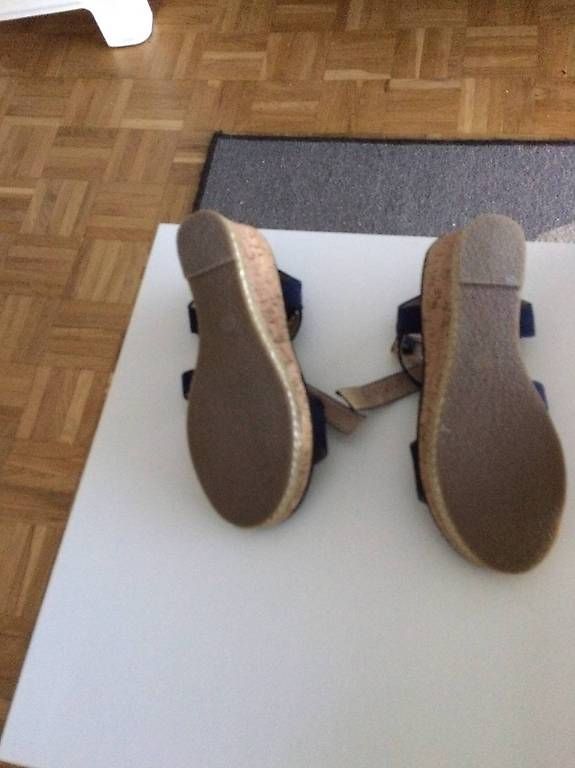 Scarpe da donna: Scarpa estiva donna mai indossata!!!!! – Usato da Lugano venduto da los_wnc8 3