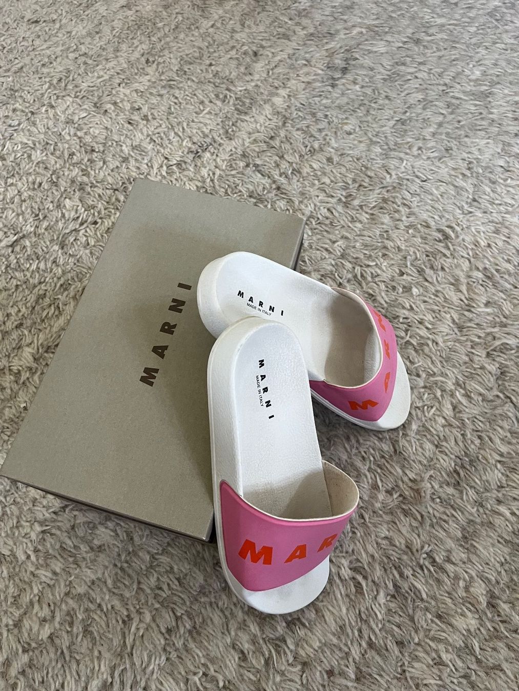 Marni Chaussures femmes: MARNI Badesandale – D'occasion à Utzenstorf par Ismaele 2