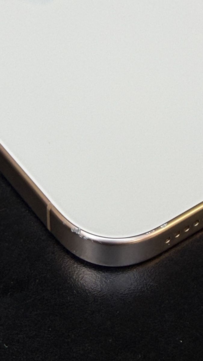 Apple Telefoni cellulari / Smartphones: iPhone 16 Pro Max 128GB - great condition  – Usato da Wallisellen venduto da rac_sy2x 2