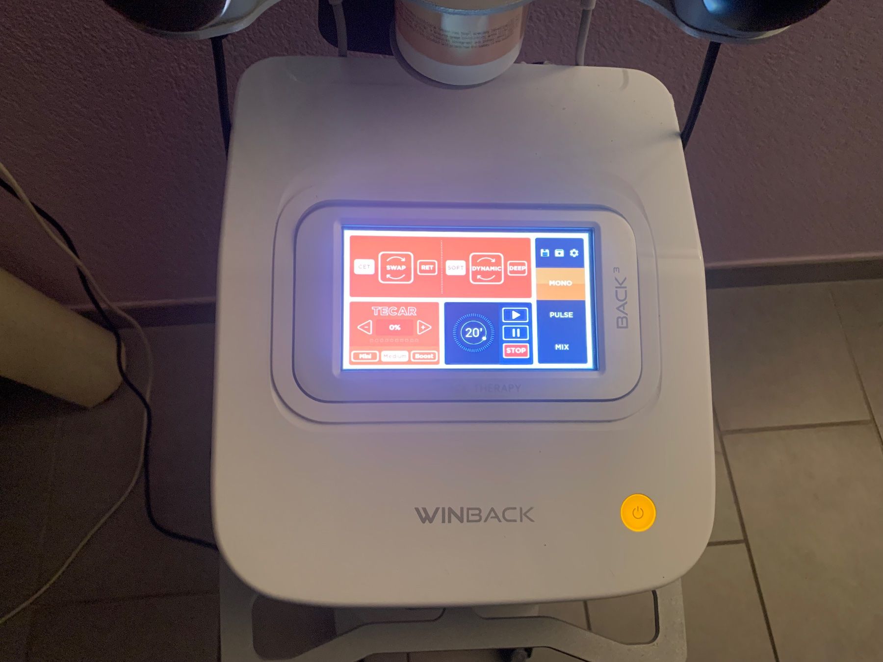 Medizinische Geräte: Winback 3 color appareils de tecartherapie – Gebraucht aus Bassecourt von bel_q5vh 1