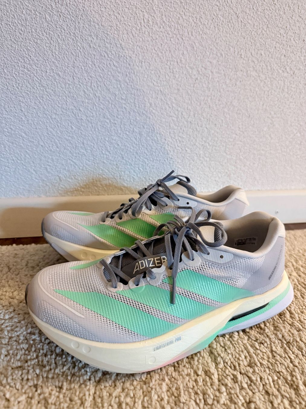 Adidas Damenschuhe: Adizero Boston 13 – Neu (gemäss Beschreibung) aus Dagmersellen von YvonneF25
