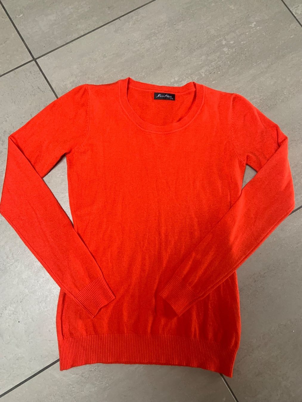 Pullover & Sweatshirts: weicher Feinstrickpulli – Neu (gemäss Beschreibung) aus Sigriswil von ck56 2