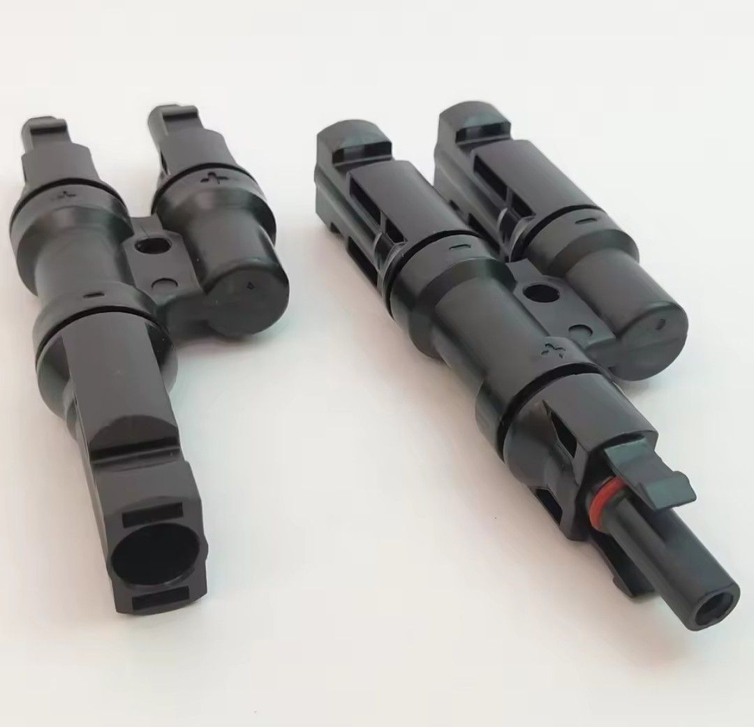 Laufwerke & Adapter: Y Stecker MC4 Solarverbinder von zwei Modulen – Neu und originalverpackt aus Winterthur von Deins_8j77 2