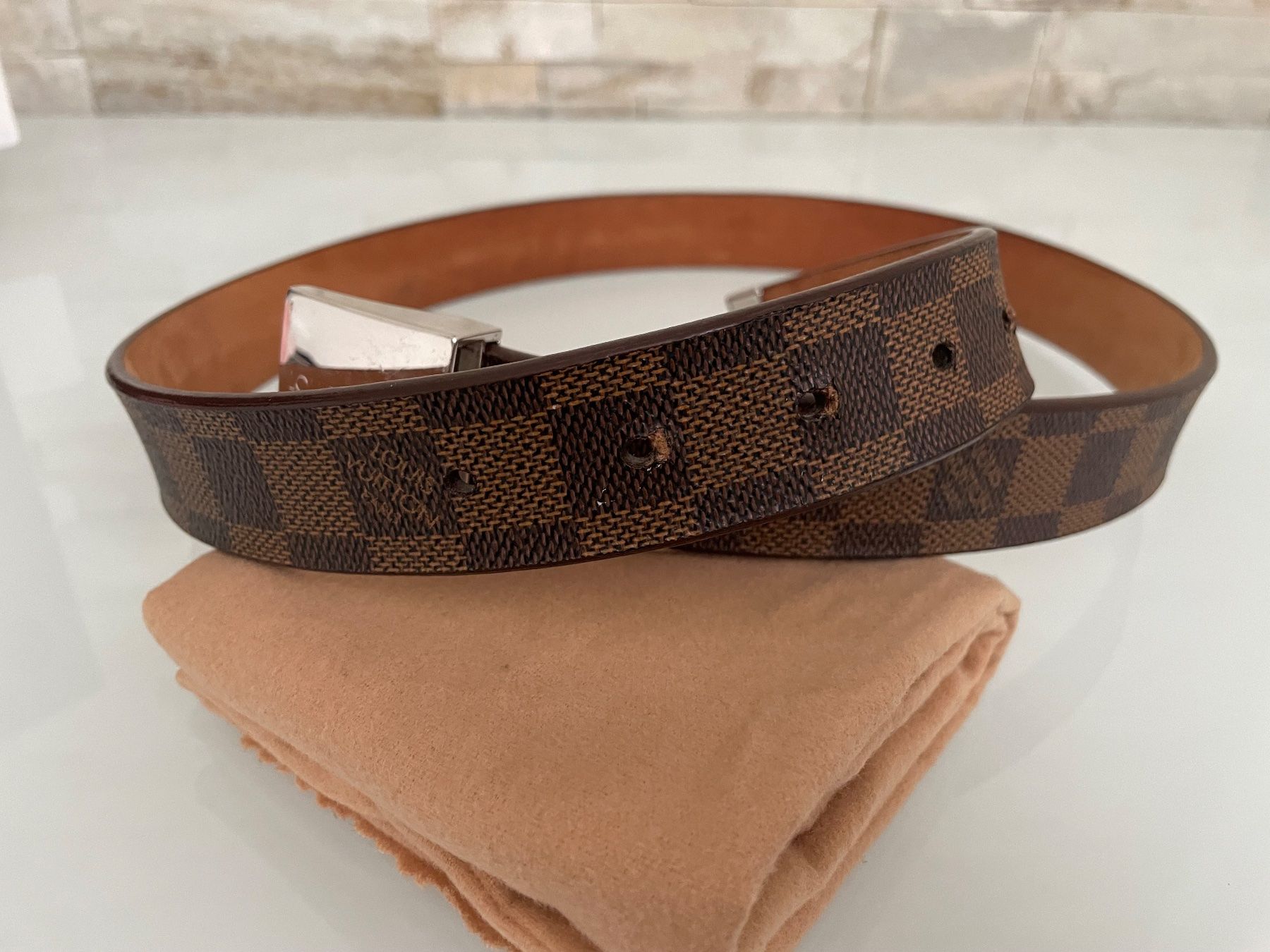 Louis Vuitton Cinture: Louis Vuitton Gürtel Damier Ebene - Nr. 330 – Usato da Hittnau venduto da LuxAndMore 3