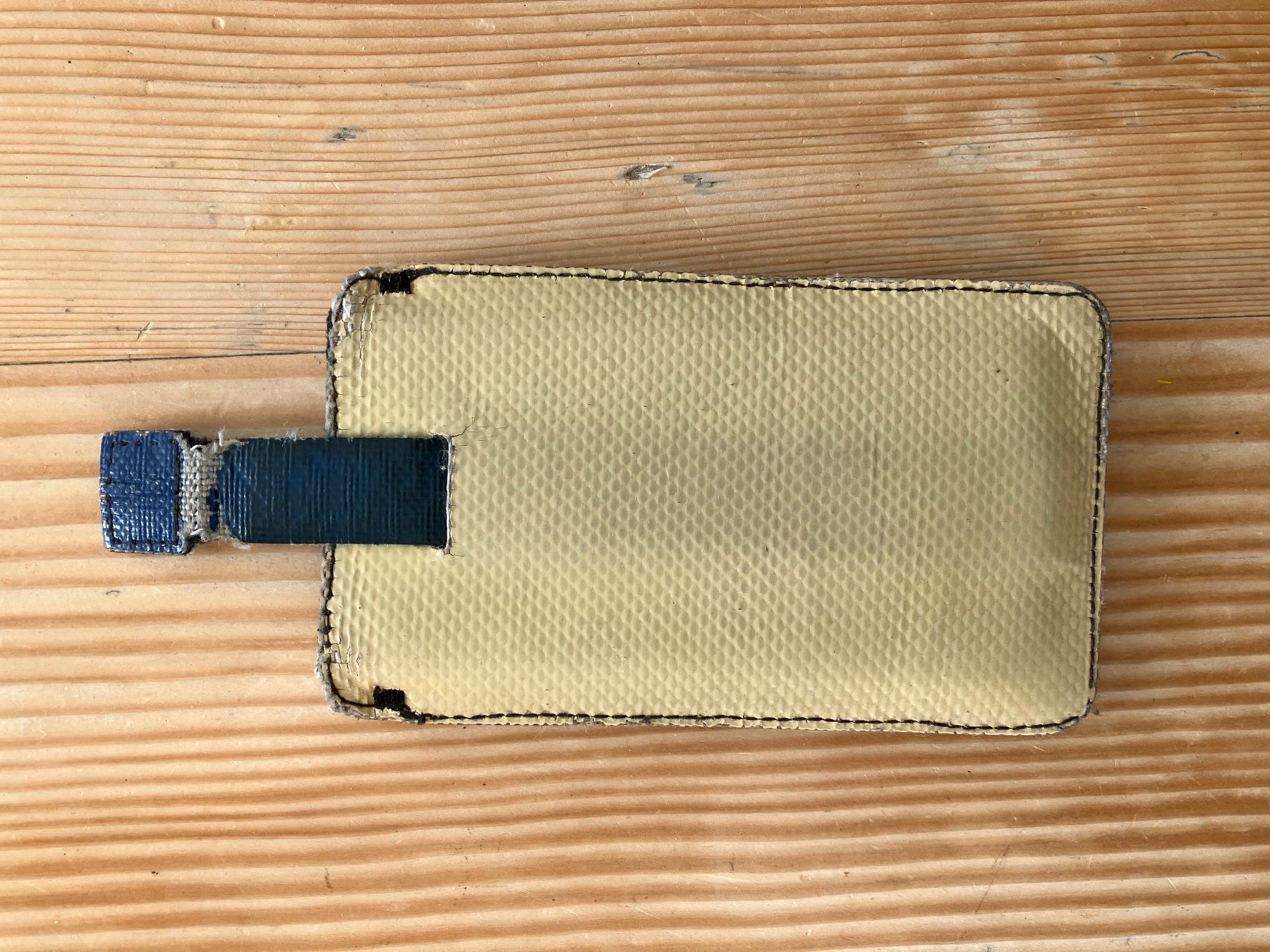 Covers & Schutzfolien: Freitag iPhone Handy-Hülle – Gebraucht aus Winterthur von Streisel 1
