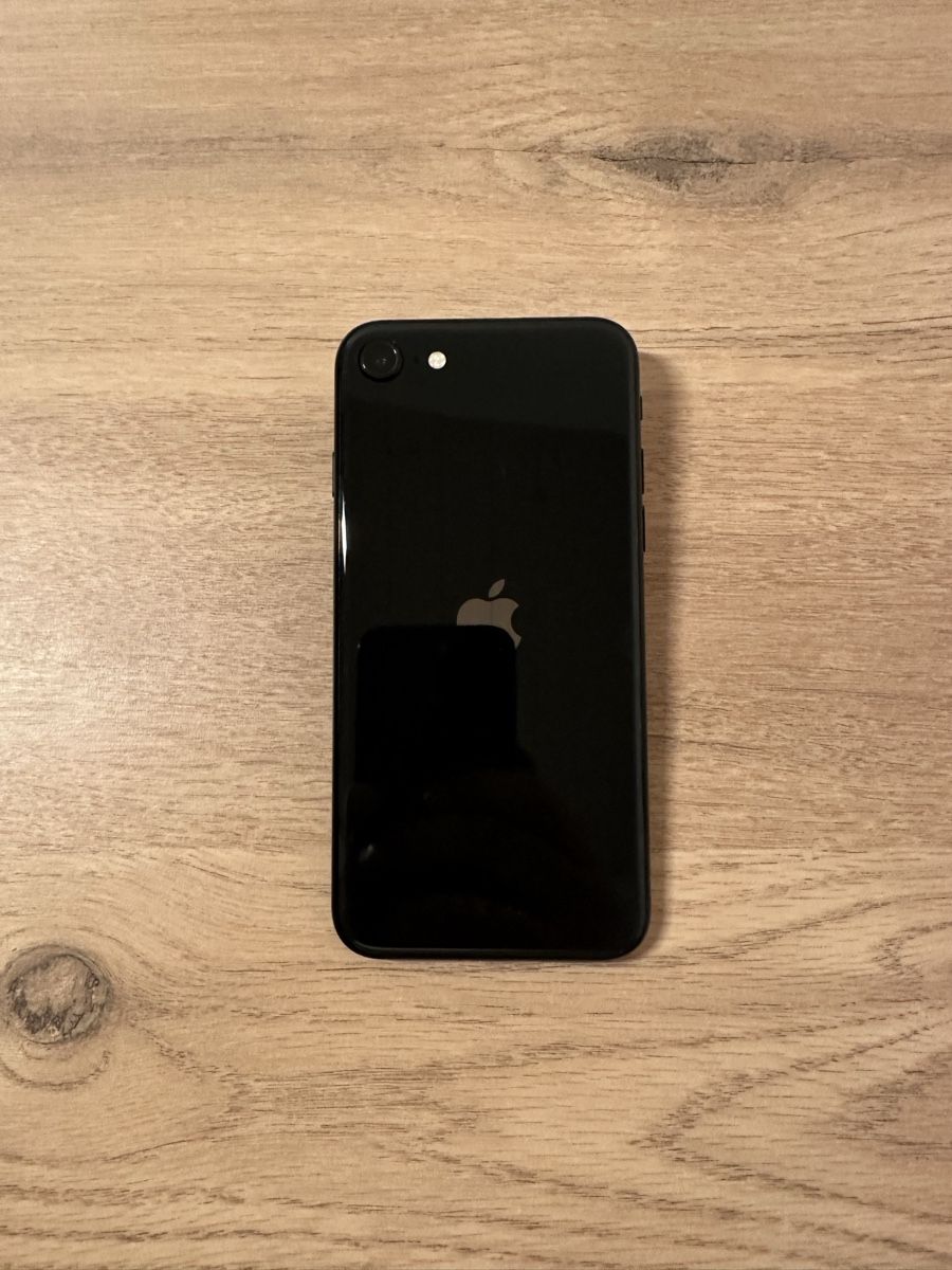 Apple Telefoni cellulari / Smartphones: iPhone SE 2022 – Usato da Cointrin venduto da res_nvs8 3