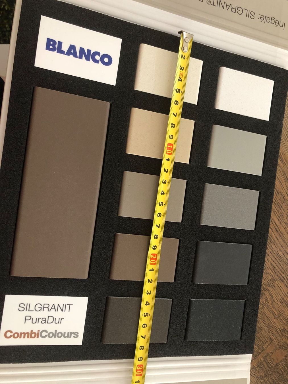 Altro per Eventi aziendali & Feste: BLANCO Echantillons Couleurs SILGRANIT PuraDur – Usato da St-Aubin FR venduto da Tiweety 4