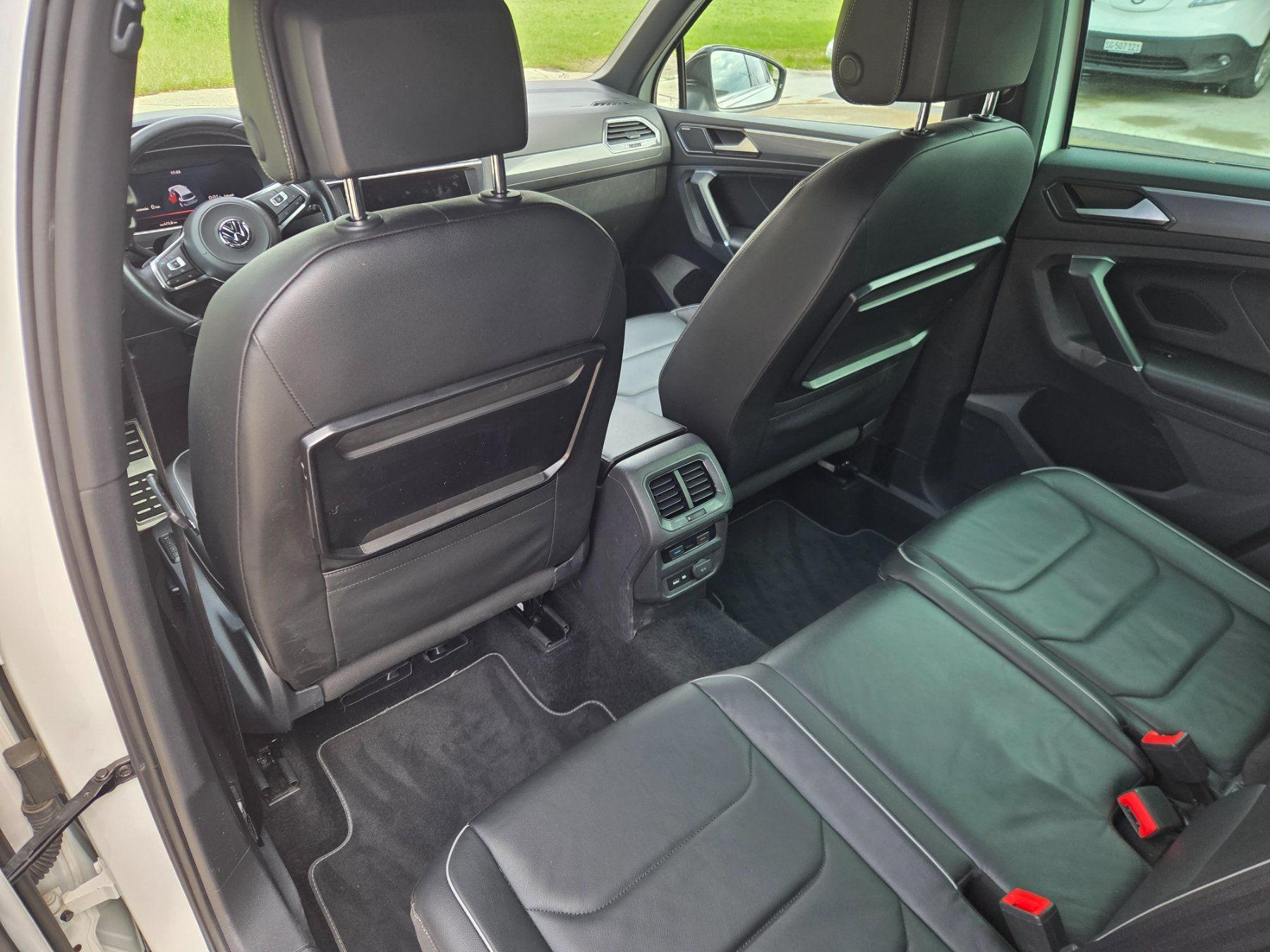 VW Automobili: VW Tiguan TDI – Usato da Ernetschwil venduto da Nettenhof01 3