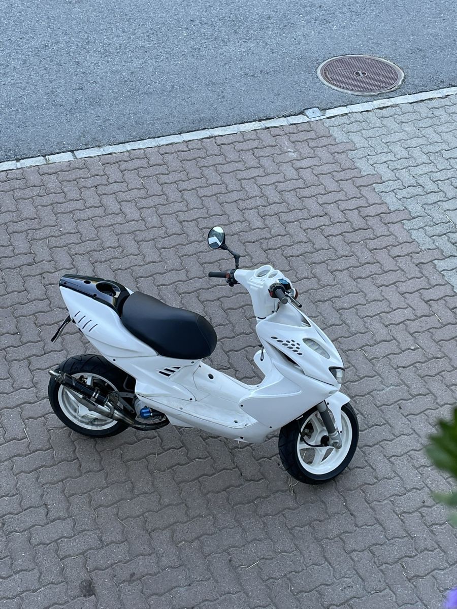 Yamaha Scooter: Aerox – Usato da Bever venduto da dan_hf8v 2