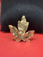 Brosche Blatt Design goldfarben gebrauchter Zustand