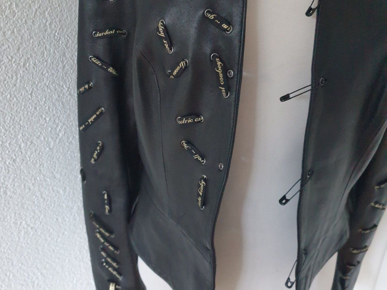 Giacche: John Richmond Hammer Lederjacke Neu Gr. 38 – Nuovo (secondo la descrizione) da Bottmingen venduto da sandy_2 3
