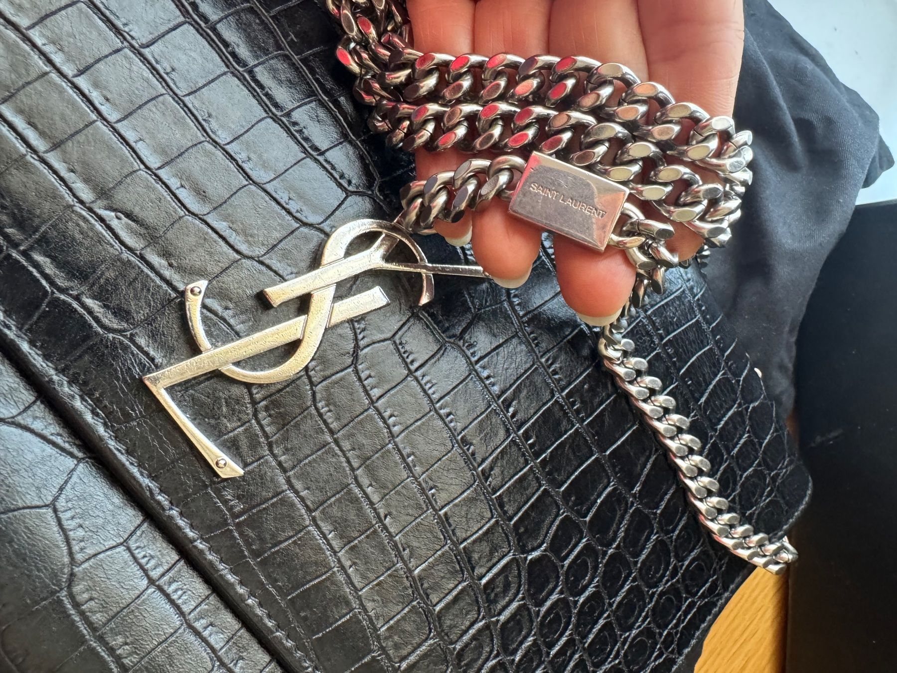 Sacs femmes: Yves Saint Laurent – D'occasion à Glattbrugg par Mini-mall 4