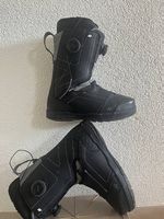Snowboard Schuhe 42