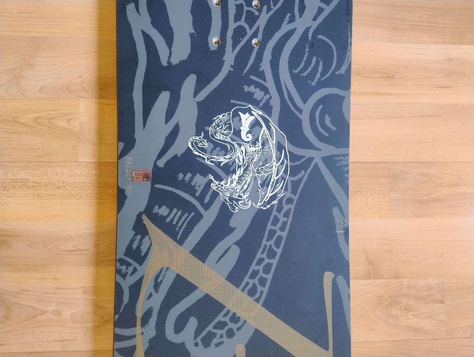 Nidecker Board: Snowboard Basel von Mark Sullivan designt – Nuovo (secondo la descrizione) da Basel venduto da FOmlin 2