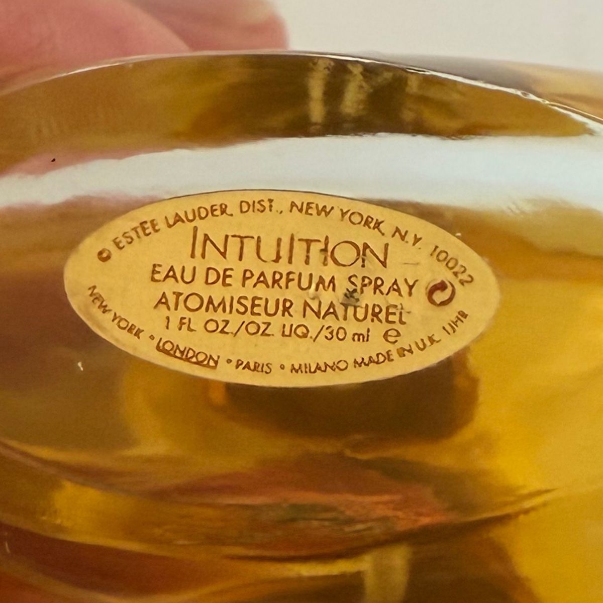 Estée Lauder Profumi & Eau de Toilette: Vinitage- Estée Lauder - Intuition - Eau de Parfum - 30 ml – Nuovo (secondo la descrizione) da Schlieren venduto da KaRoPue 2