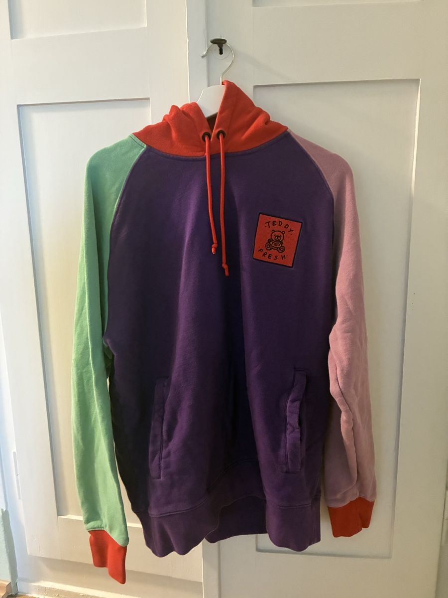 Maglioni & Felpe: Teddy Fresh Hoodie – Usato da Burgdorf venduto da sop_rz2m