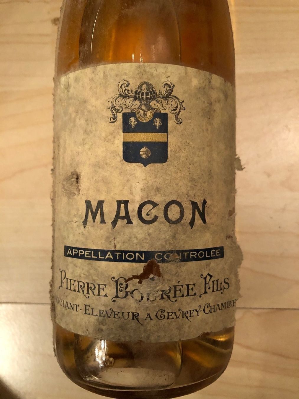 Vino: MACON PIerreBOUREE FilsGEVREY-CHAMBERTIN – Nuovo (secondo la descrizione) da Wald ZH venduto da mlnt