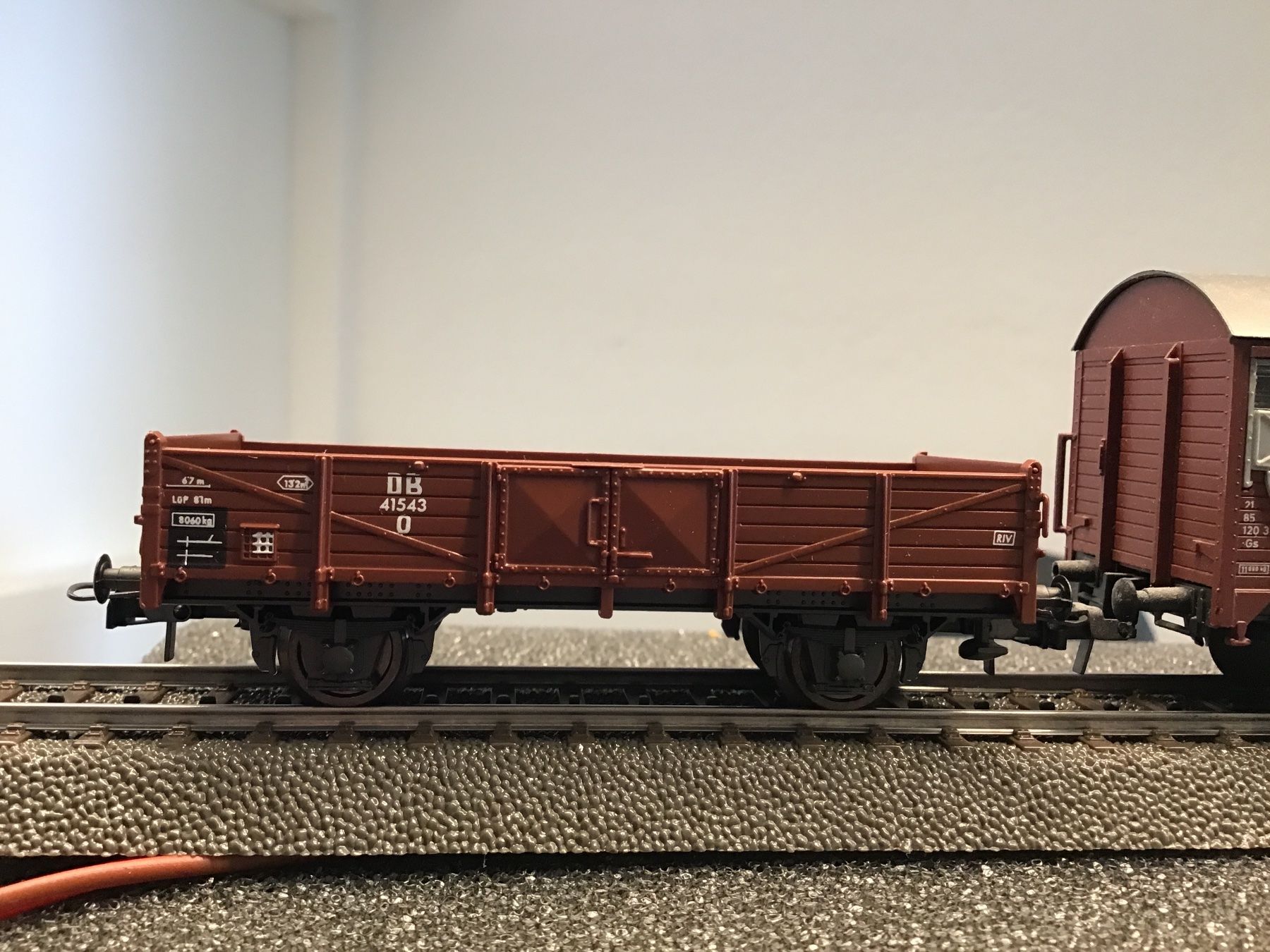 Roco Modellini di ferrovie: 3XROCOGÜTERWAGEN WECHSELSTROM H0 – Usato da Männedorf venduto da Modelle-aller-Art 1