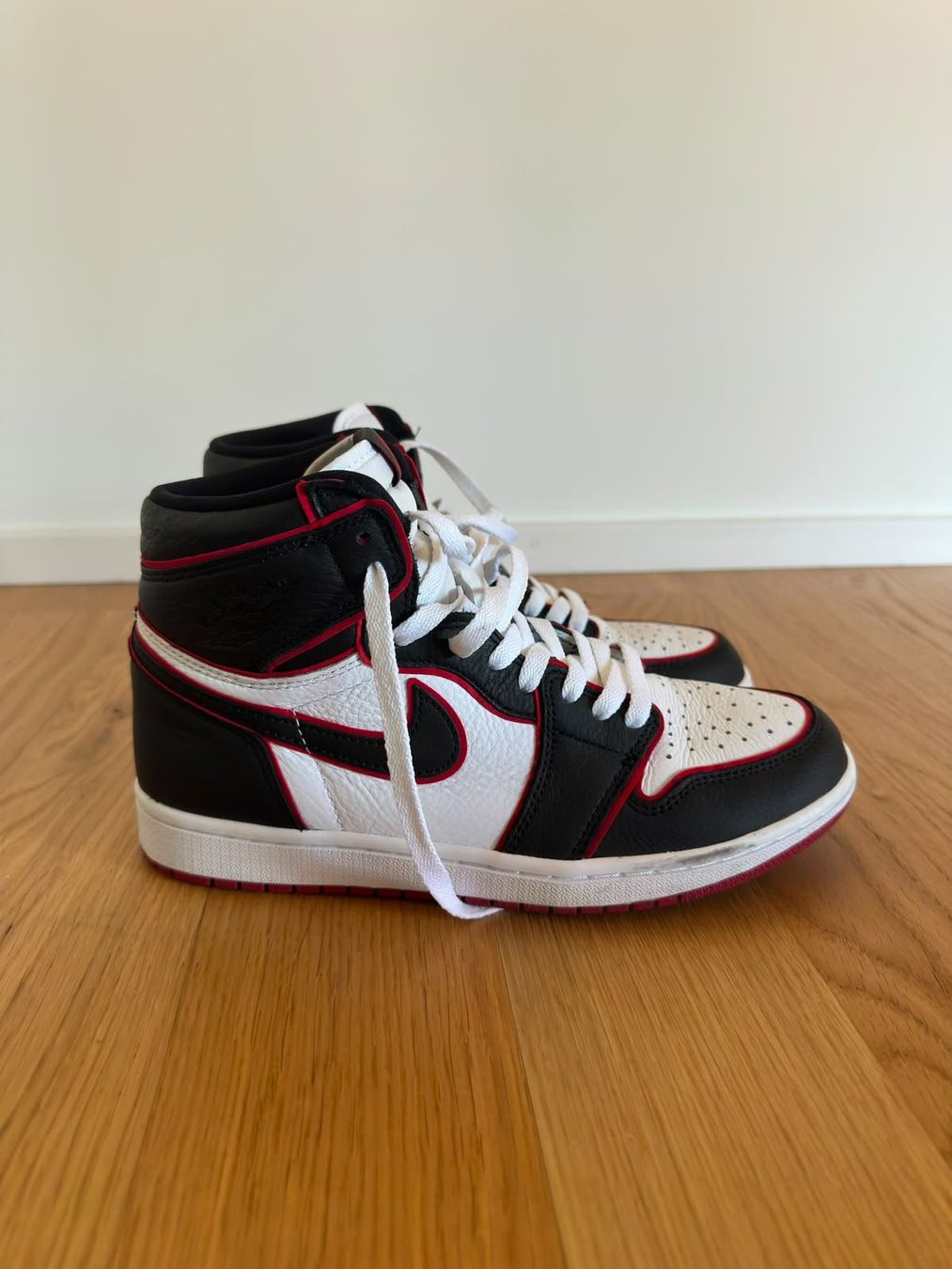 Nike Chaussures hommes: Nike Jordan 1 Bloodline Retro High – D'occasion à Luzern par ppc_69xt