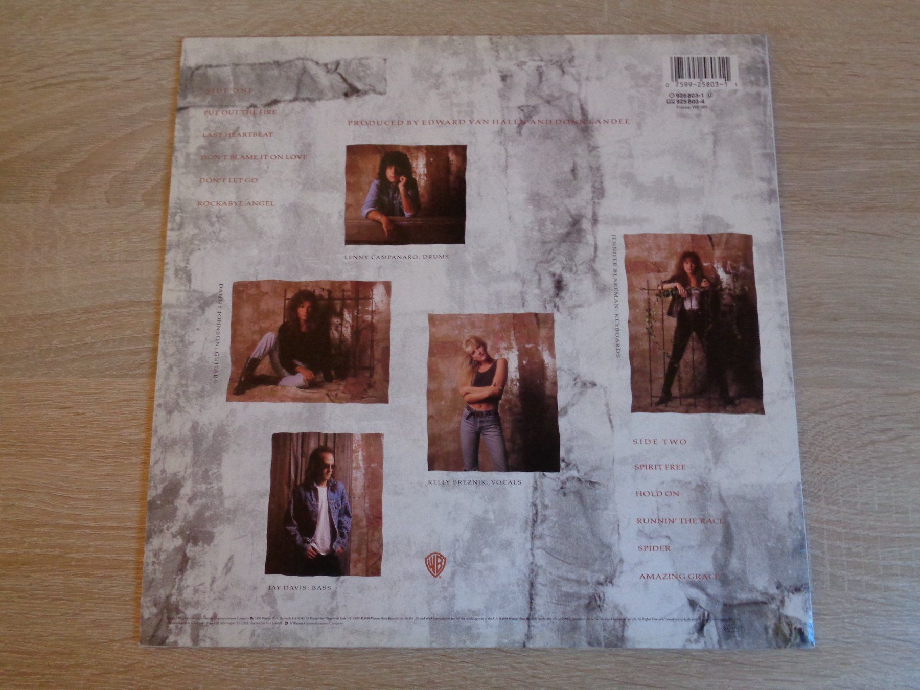 Schallplatten: PRIVATE LIVE - SHADOWS (LP) – Gebraucht aus Weiningen ZH von Princebebe 1