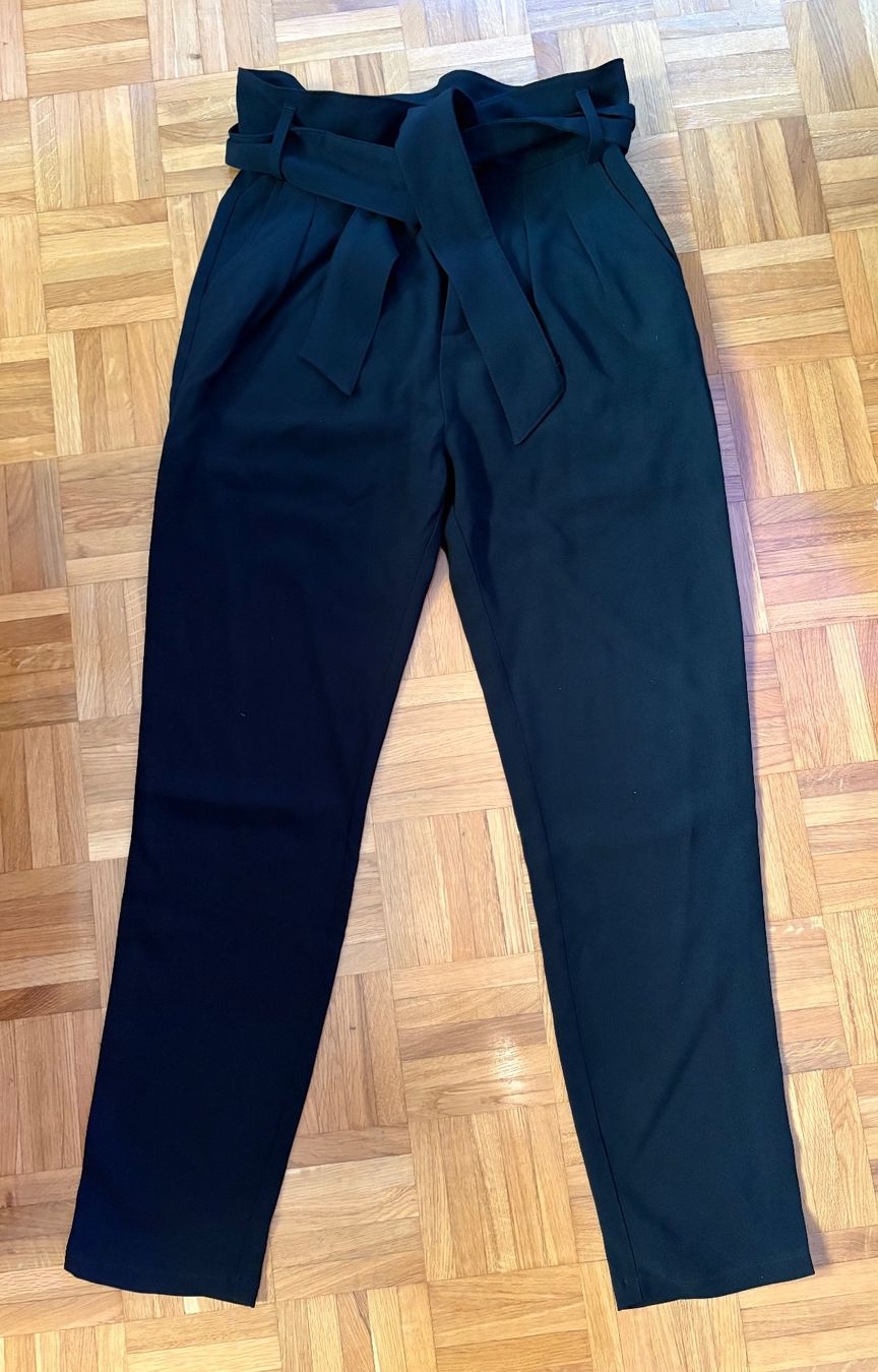 Sezane Pantalons: Sézane Hose Schwarz Gr.36 – Neuf (Voir description) à Genève par sunandwind 1