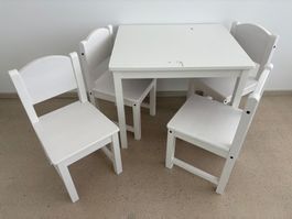 Kindertisch IKEA Sundvik inkl. 4 Stühlen