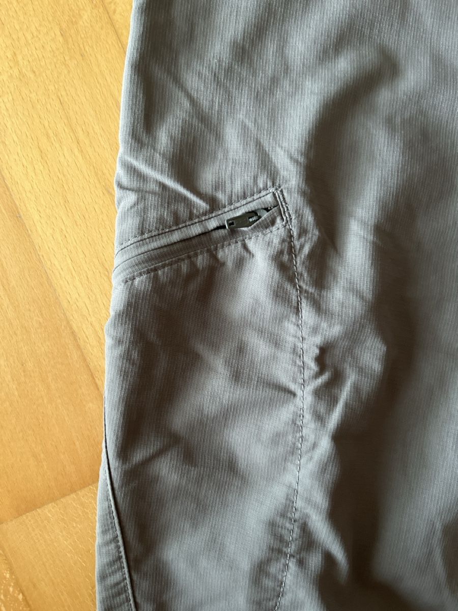 Mammut Pantaloni: Wanderhose Mammut Grösse 42 ungetragen – Nuovo (secondo la descrizione) da Bassersdorf venduto da Steyning88 2