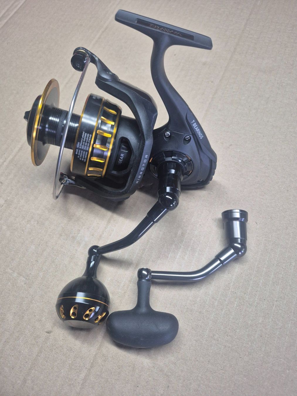 Daiwa Rollen & Spulen: Daiwa 8000BG mit Gomexus Power Kurbel – Gebraucht aus Bigenthal von FSB1 5