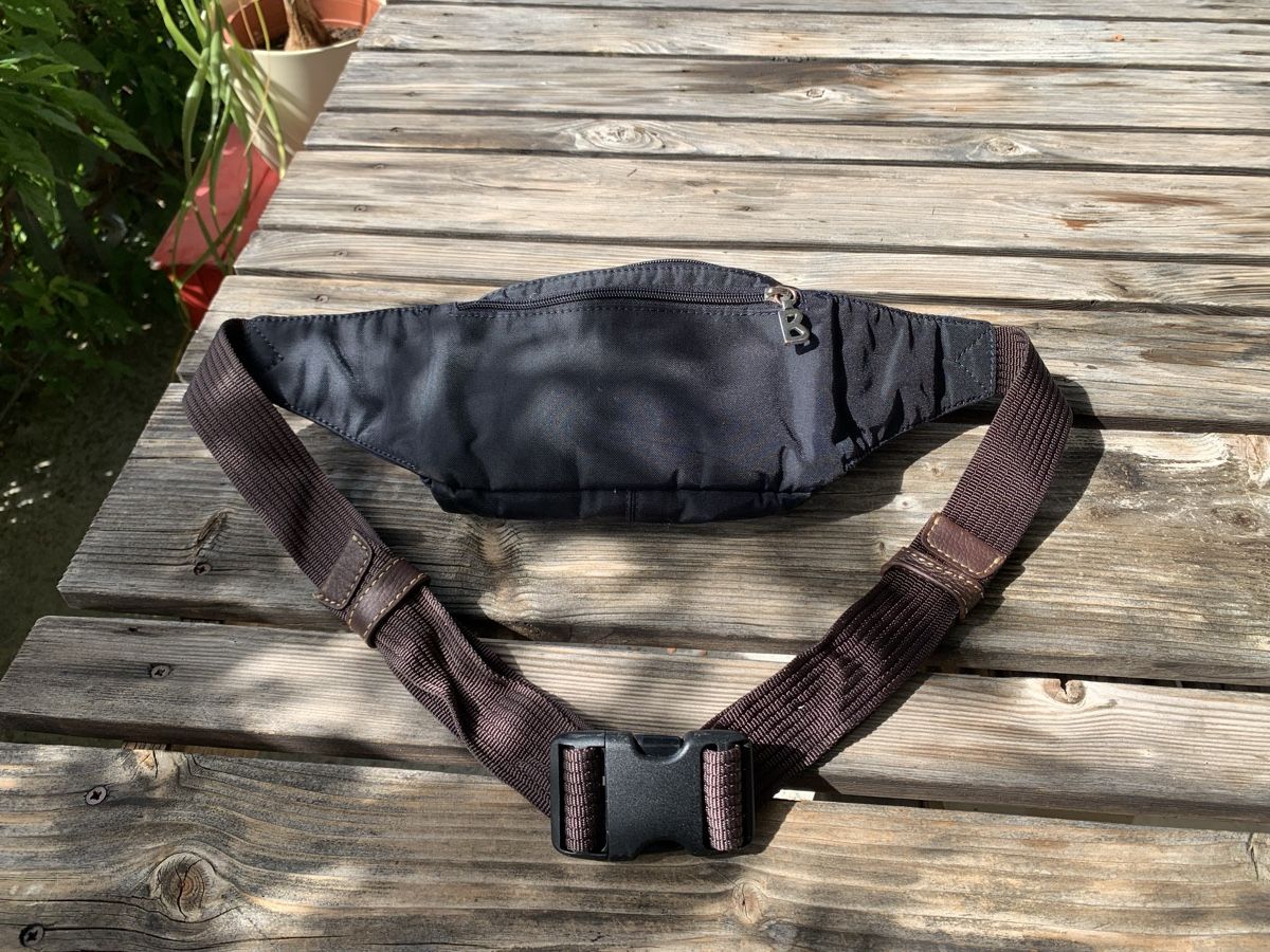 Bogner Borse: Bogner Gürteltasche, neuwertig – Nuovo (secondo la descrizione) da Uster venduto da Flummi 3