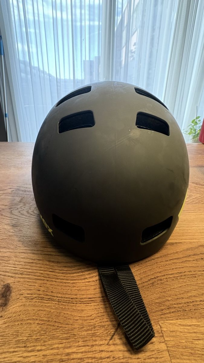 Uvex Casques: Uvex HLMT Velohelm – D'occasion à Glattpark(Opfikon) par pul_mlg2 1