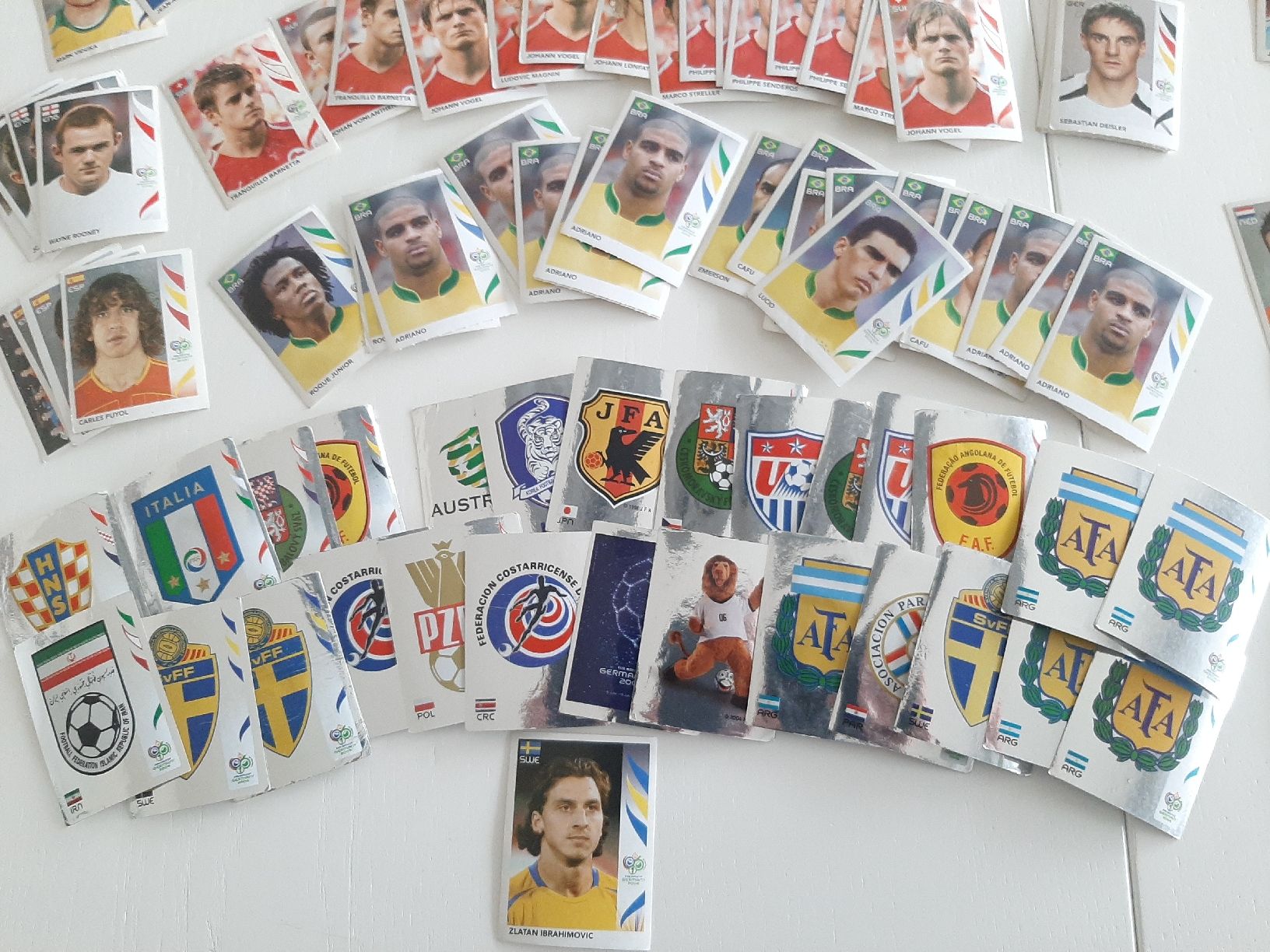 Panini Sammelbilder & Trading cards: Panini WM 2006 Sticker c.a.300-340 Stk. – Gebraucht aus Cham von Paniniworld