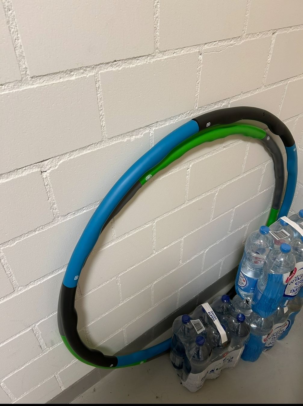 Hometrainer: Gewischts Hula Hoop – Usato da Affoltern am Albis venduto da BarbourB