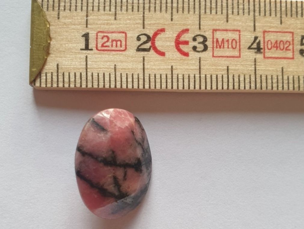 Minerali & Pietre curative: Rhodonite taillée - 15,7 ct – Nuovo (secondo la descrizione) da St-Cergue venduto da cal_wsm9 1
