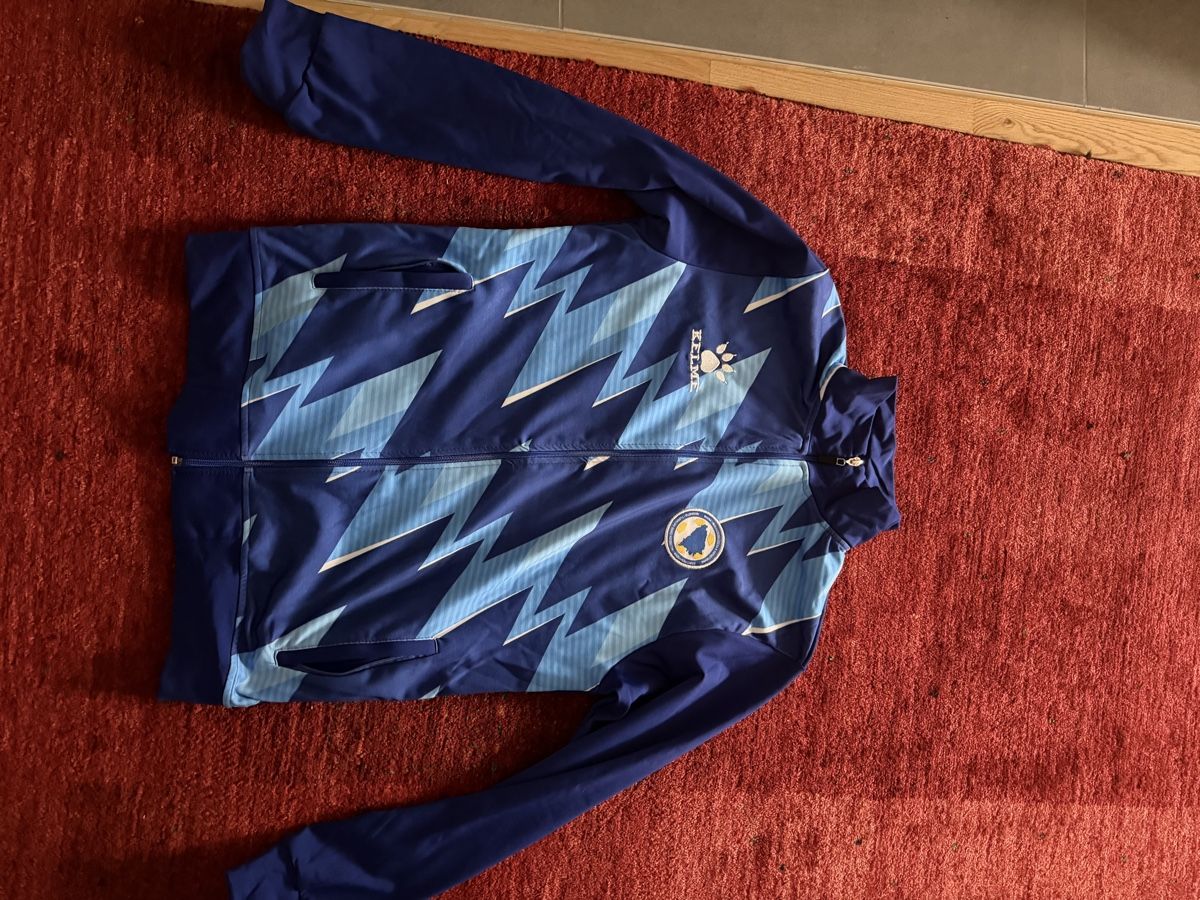 Giacche: Trainerjacke Bosnien Gr. M – Nuovo (secondo la descrizione) da Bern venduto da jlt_p6bv