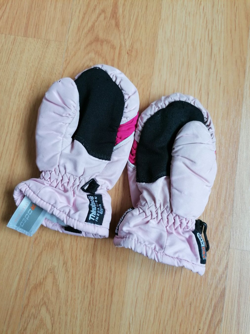 Kinderhandschuhe: Handschuhe Gr. 92 / 98 zum Austragen – Gebraucht aus Büttikon AG von Amineah
