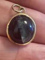 Pendentif, en or 18 carats avec Pierre
