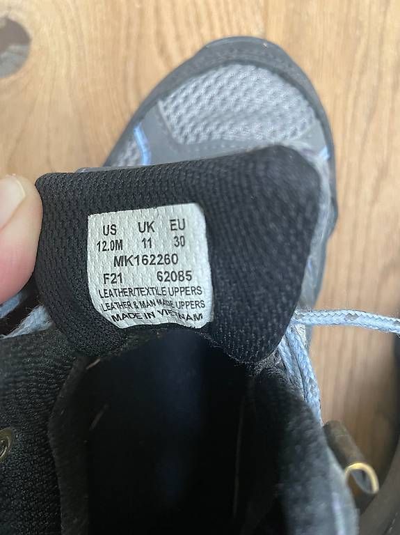 Scarpe per ragazzi: Wanderschuh Merrell Grösse 30 – Usato da Rubigen venduto da lia_dwd7 3