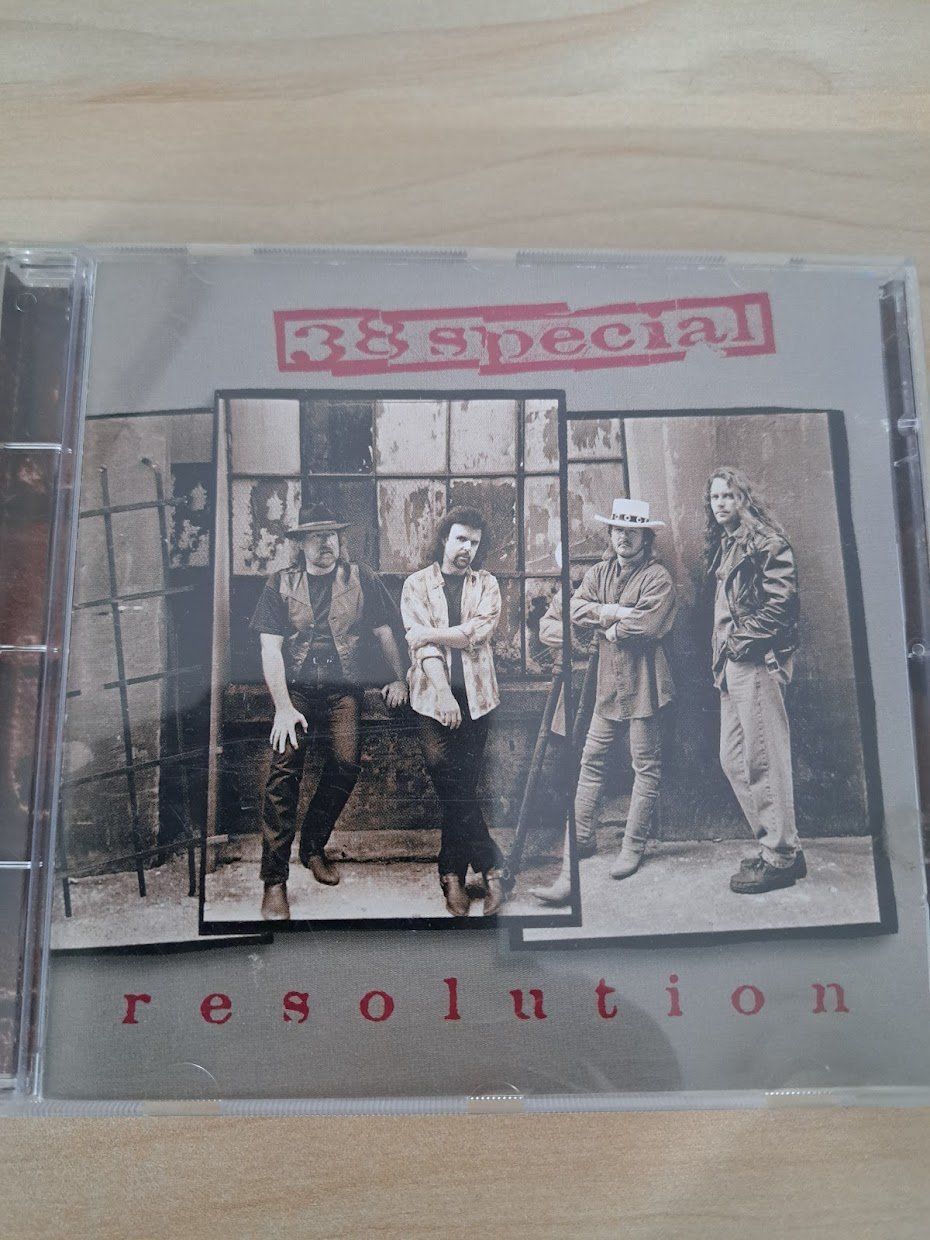 CD: 38 Special - Resolution – Usato da Sargans venduto da Bomp