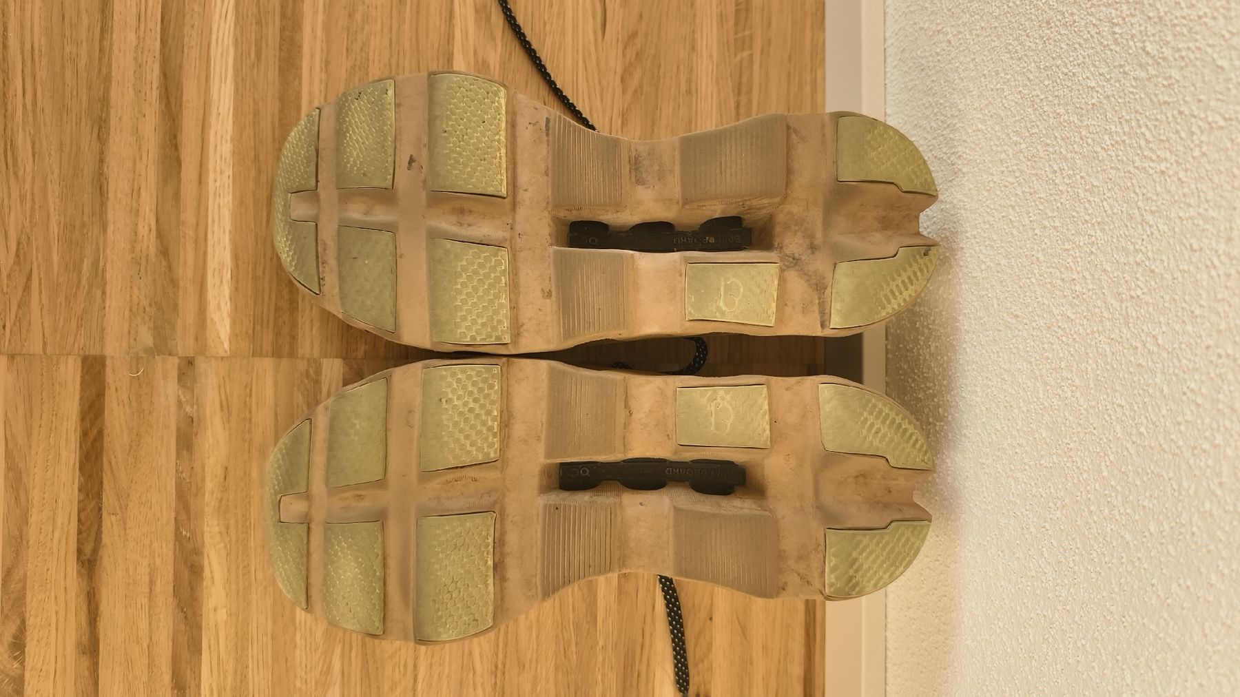 Scarpe da uomo: On Running Cloudmonster trainers  - well used - bargain! – Usato da Erlenbach ZH venduto da rem_p5dd 5