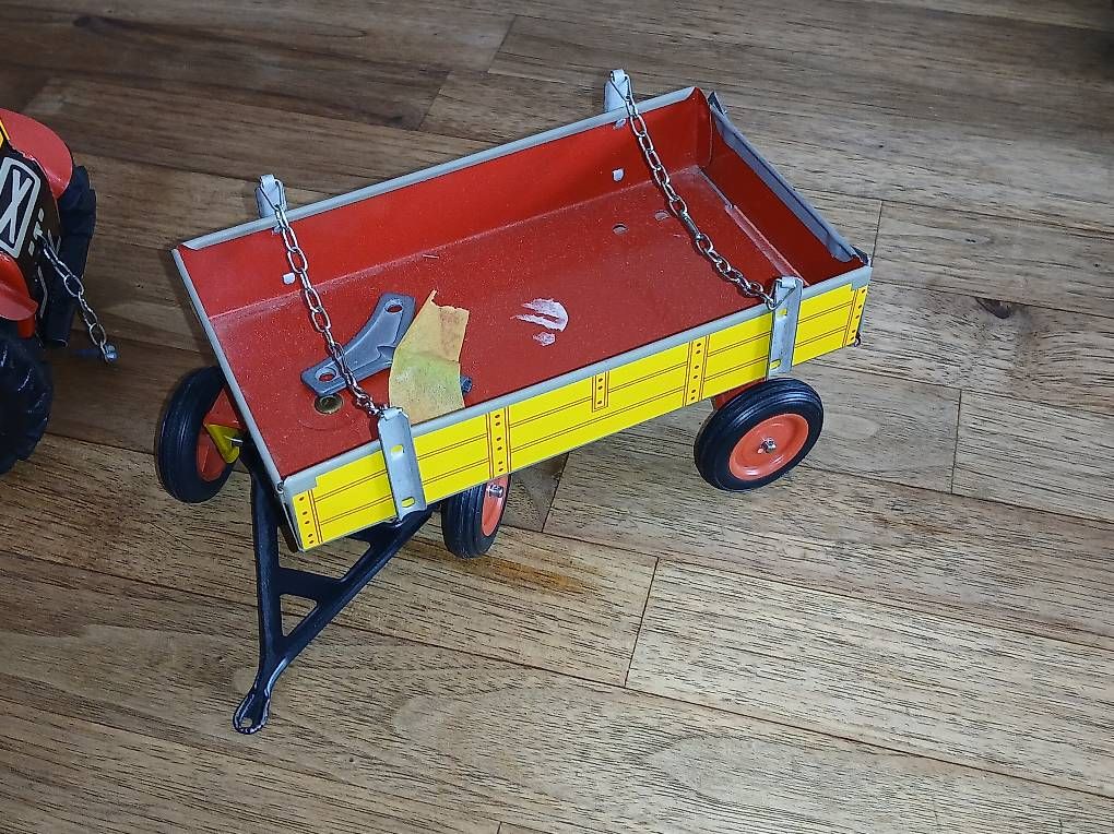 Trattori: Vintage 70er Kovap  Traktor Blech Traktor & Anhänger  – Usato da Bäch SZ venduto da Retroandy 4