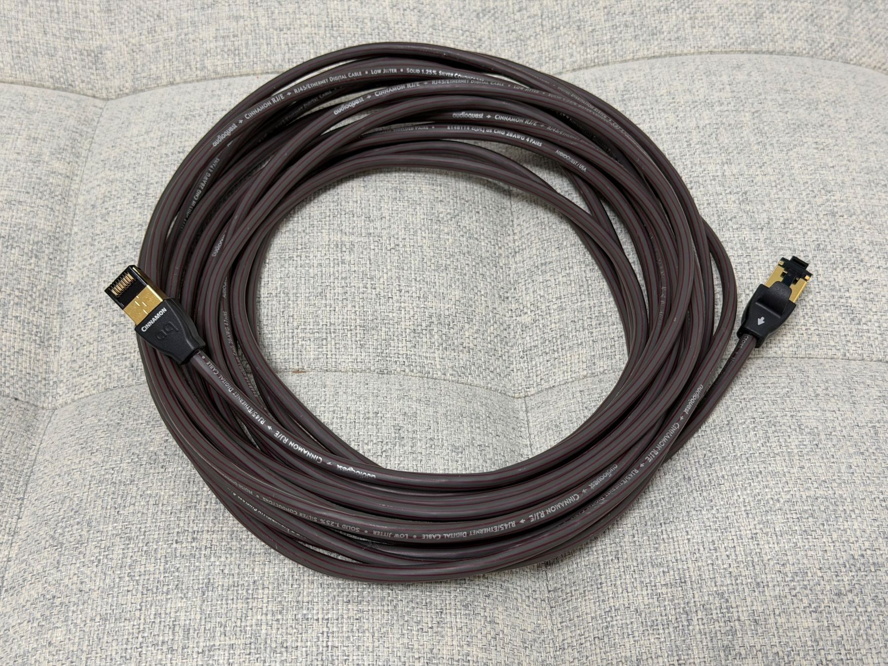 AudioQuest Câbles: Audioquest Cinnamon LAN/Ethernet-Kabel 8 Meter – D'occasion à Riehen par Nyenhuis