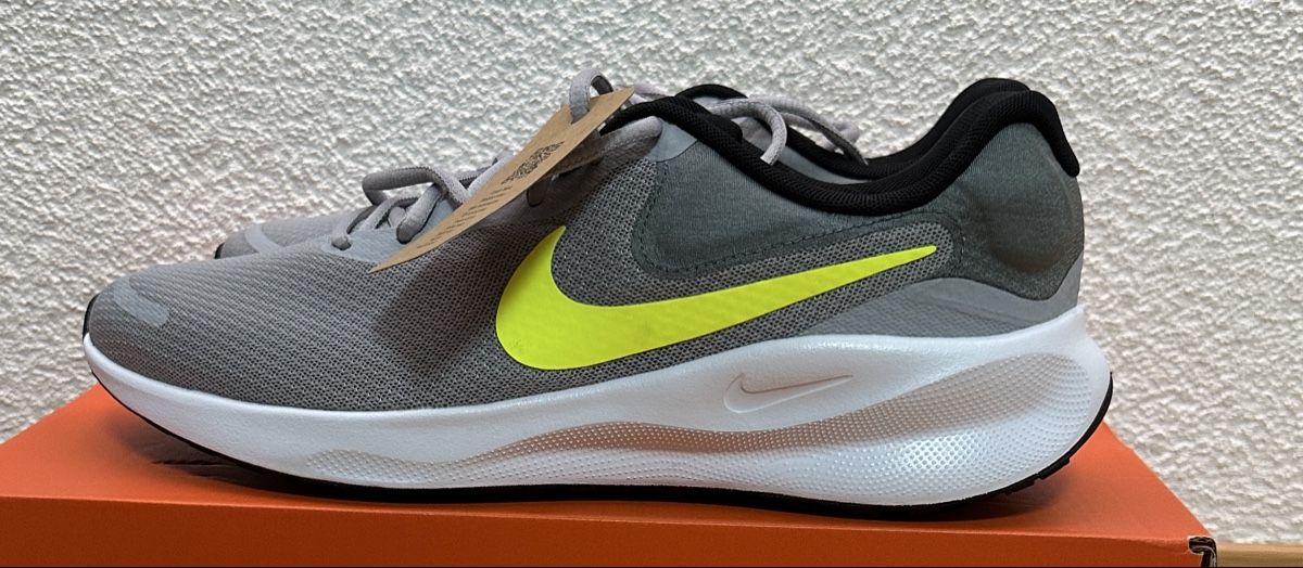 Nike Herrenschuhe: Nike Laufschuhe G 44.5 – Neu und originalverpackt aus Maienfeld von tobeyl2020 3