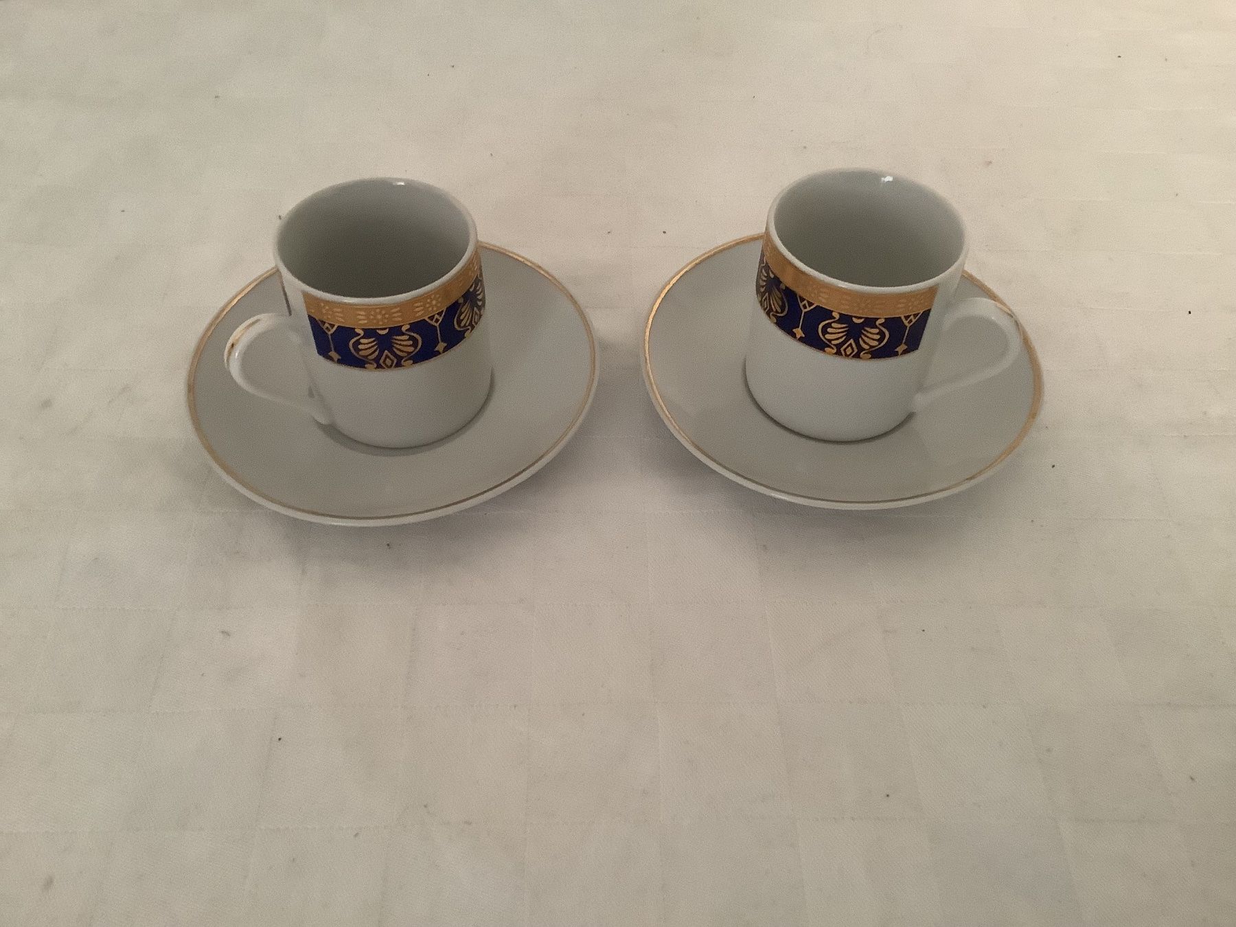 Tazze: 2 Espressotassen mit Unterteller ab 1.- – Usato da Wädenswil venduto da Jsi.Z01